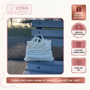 Túi Đeo Vai LYNA Móc Len Màu Trắng Kem